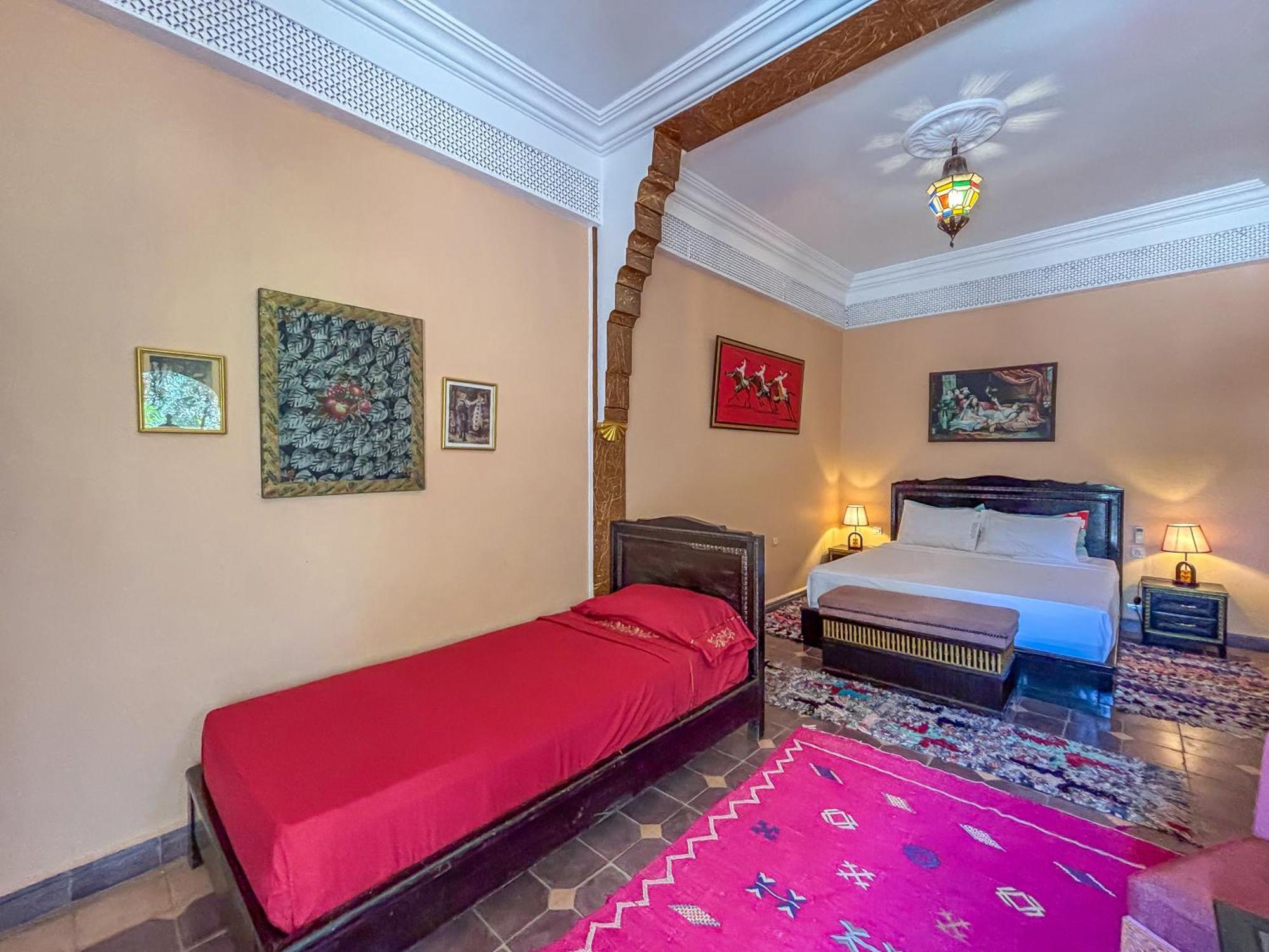 Le Bleu House Bed & Breakfast Sidi Abdallah Ghiat Exterior photo