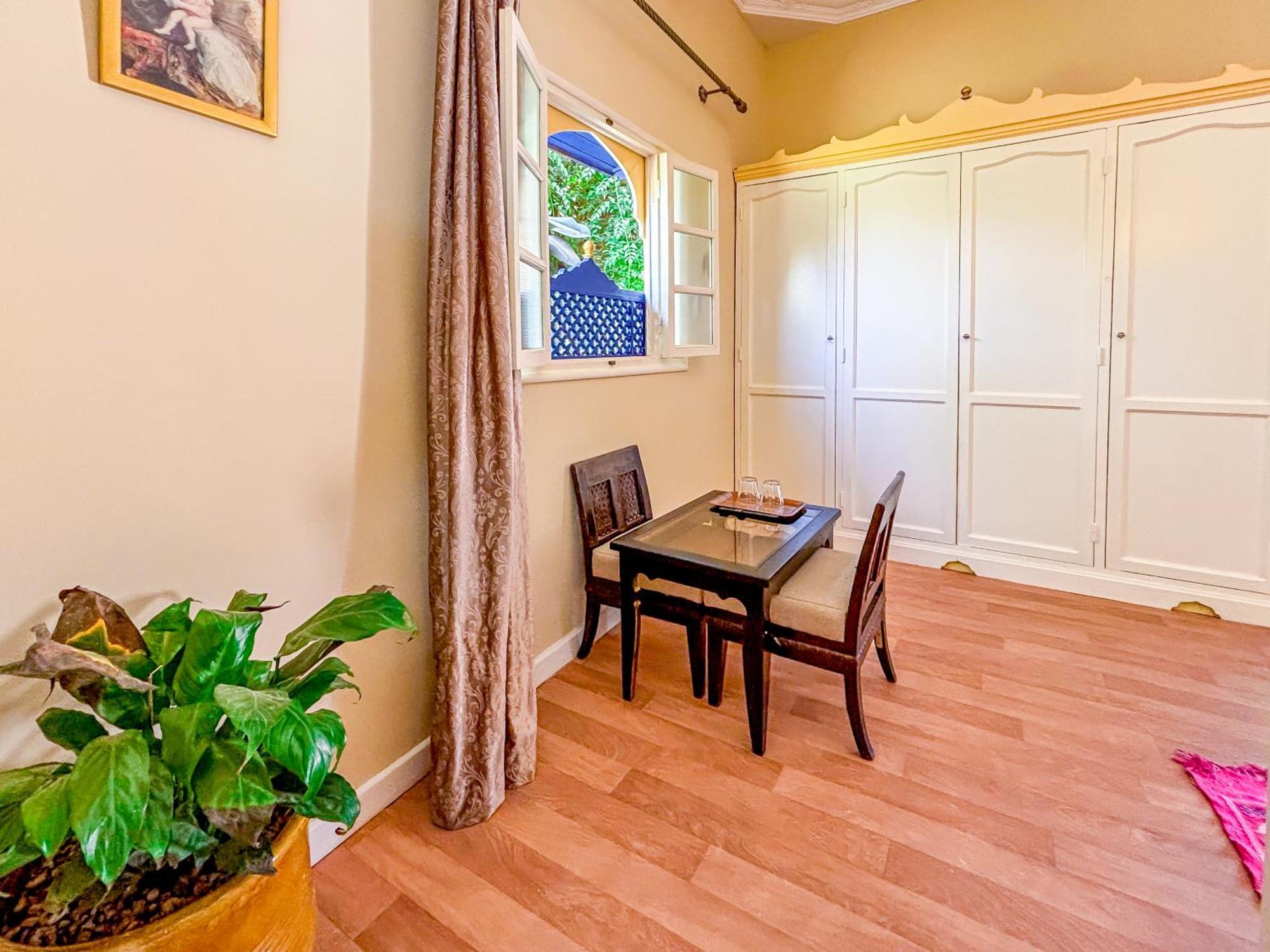 Le Bleu House Bed & Breakfast Sidi Abdallah Ghiat Exterior photo
