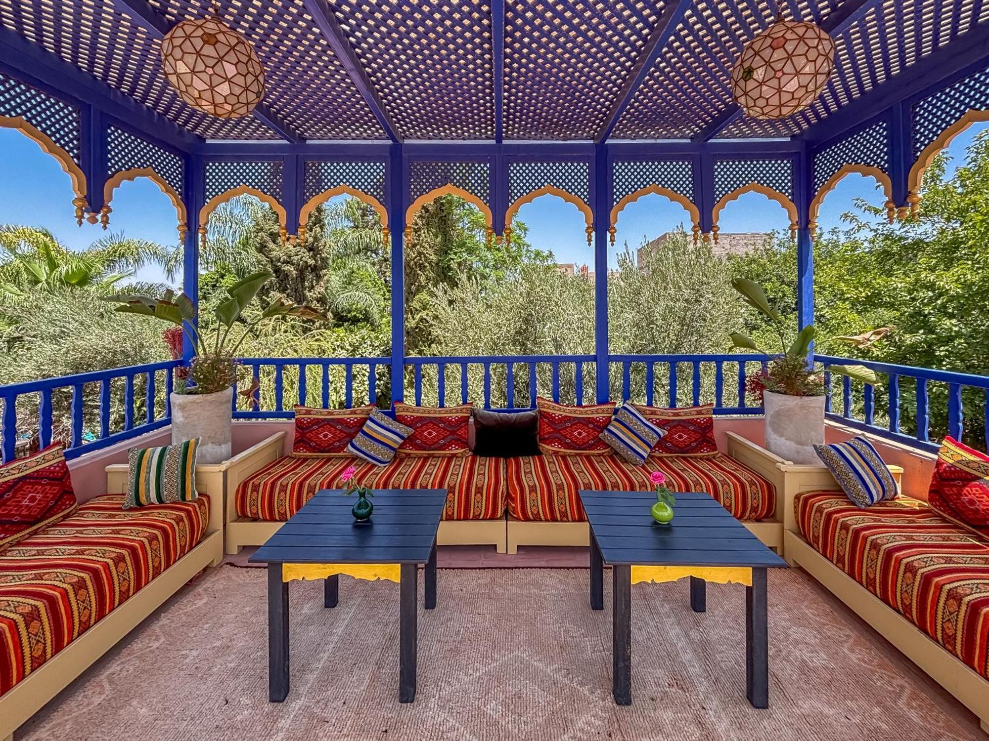 Le Bleu House Bed & Breakfast Sidi Abdallah Ghiat Exterior photo